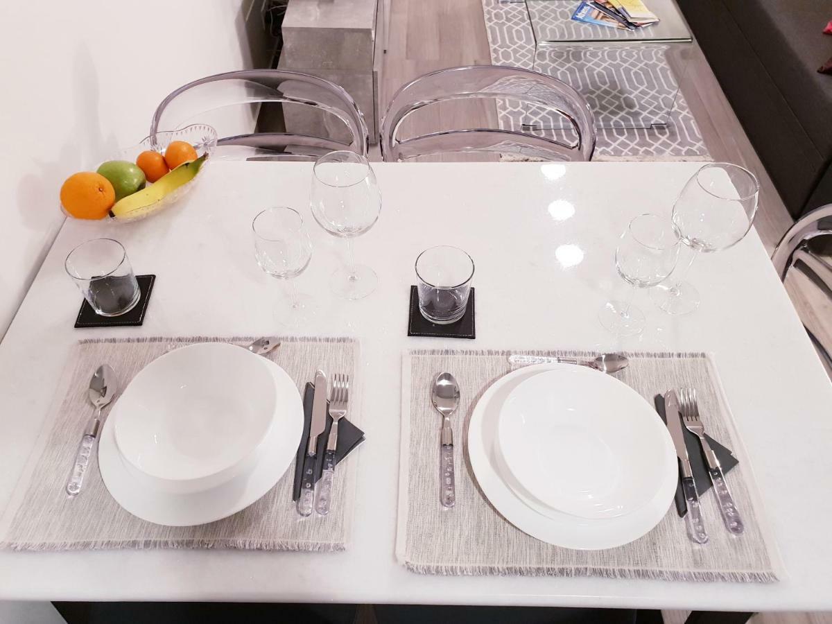 Beautiful Brand New Apartment Seaside Ateny Zewnętrze zdjęcie